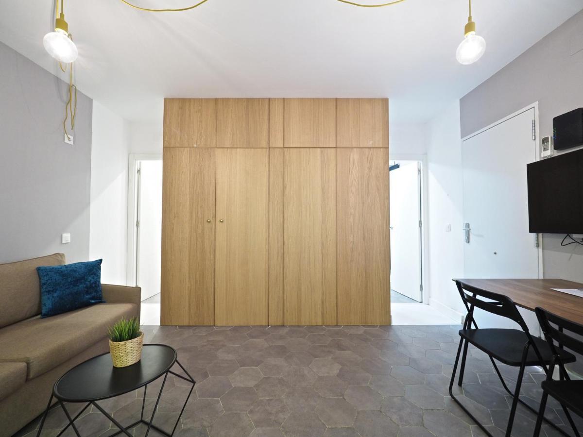 Torrassa Cozy Apartment By Olala Homes L'Hospitalet de Llobregat Exterior photo